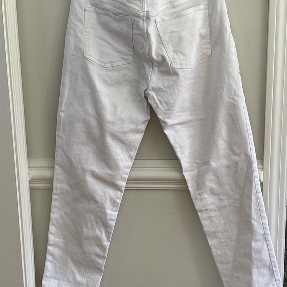 GAP Factory White Ankle & Cropped Jeans - Picture 3 of 7